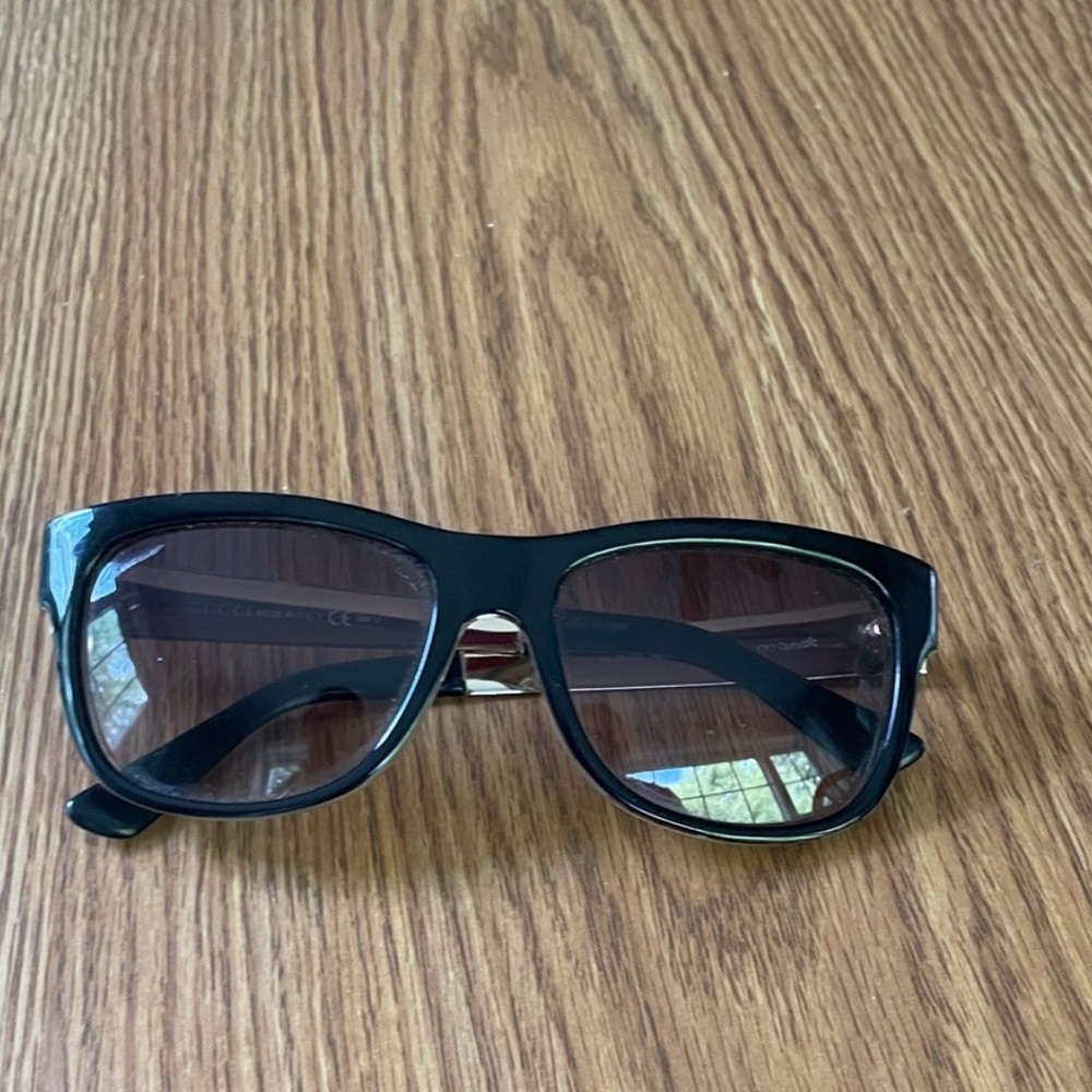 Gucci sunglasses